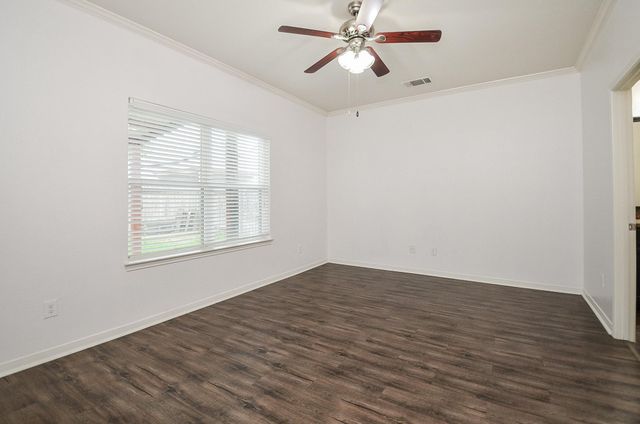 10531 Logger Pine Trail, Houston, TX 77088