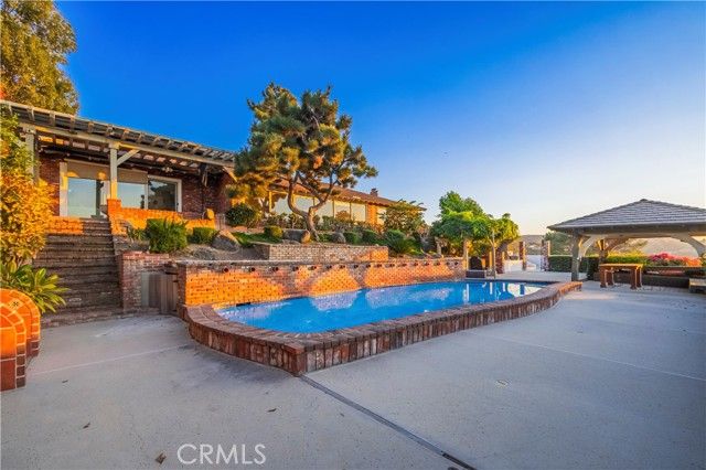 2333 N Coronet Court, Covina, CA 91724