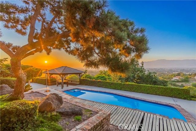 2333 N Coronet Court, Covina, CA 91724