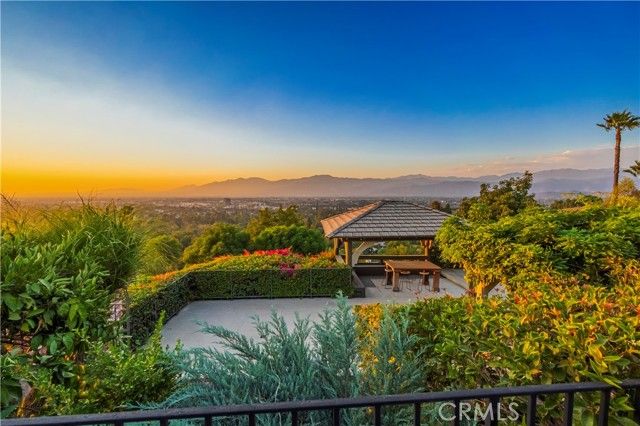 2333 N Coronet Court, Covina, CA 91724