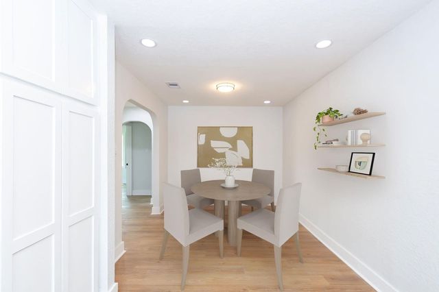 218 Evans Street, Angleton, TX 77515