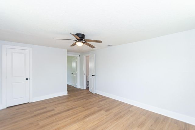 218 Evans Street, Angleton, TX 77515