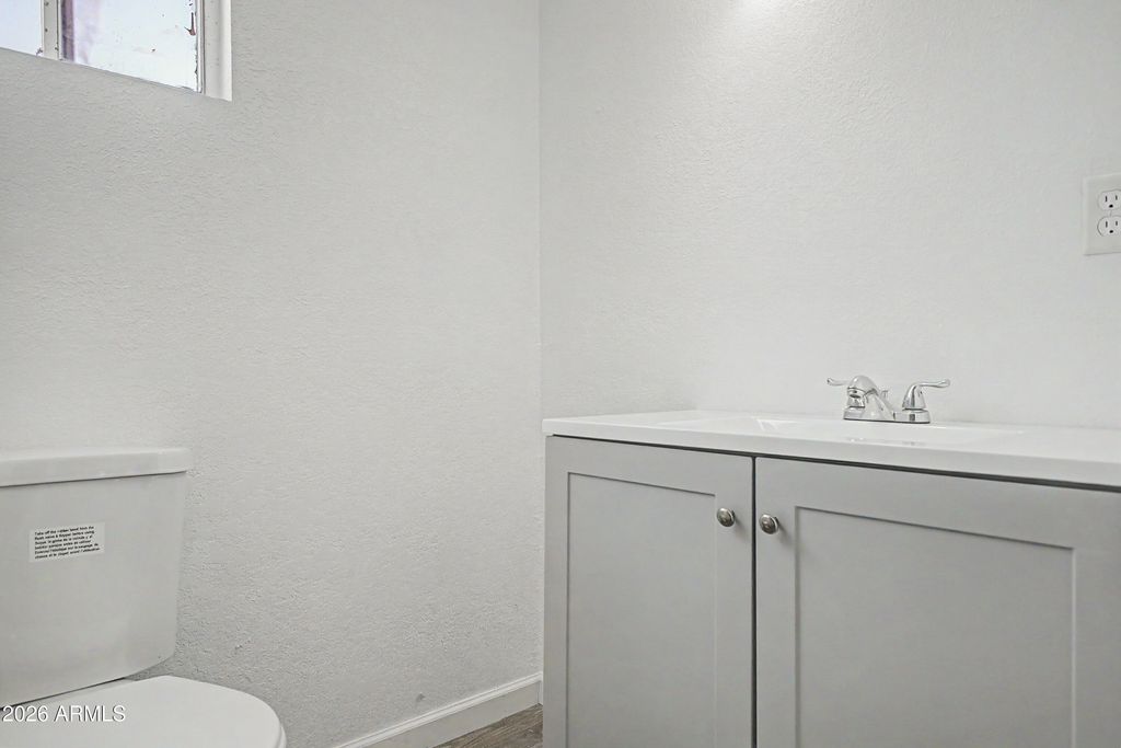 Image 16 of property listing at 5438 E ALDER Avenue, Mesa, AZ 85206