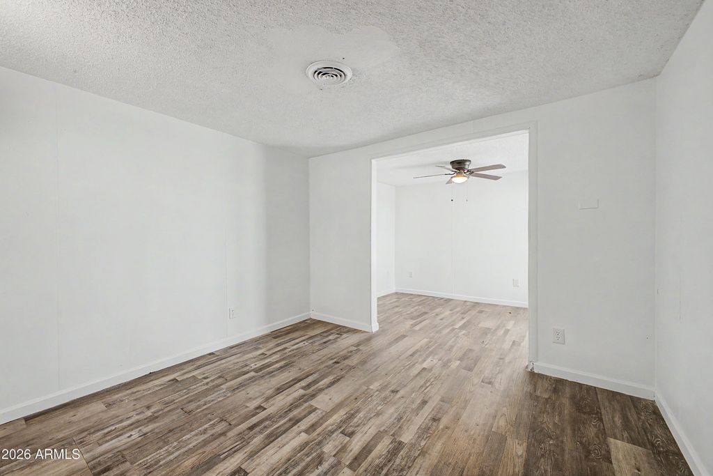 Image 18 of property listing at 5438 E ALDER Avenue, Mesa, AZ 85206