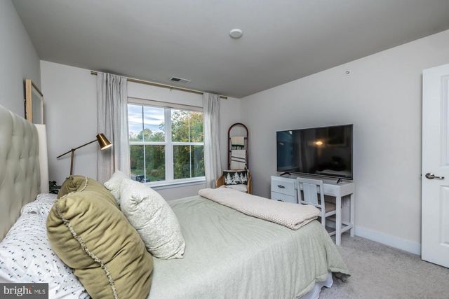 958 SKYLAR CT, Phoenixville, PA 19460
