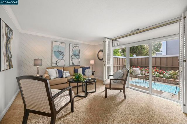 1218 Hookston Rd, Concord, CA 94518