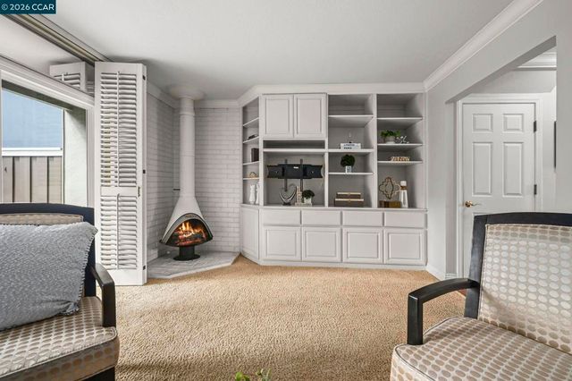 1218 Hookston Rd, Concord, CA 94518