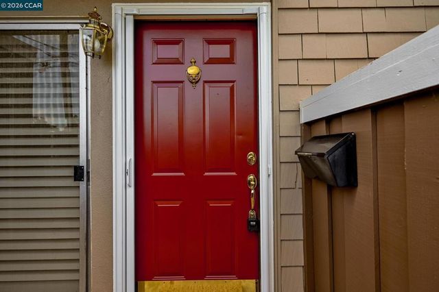 1218 Hookston Rd, Concord, CA 94518