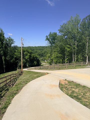 117 Rooster St, Indian Mound, TN 37079