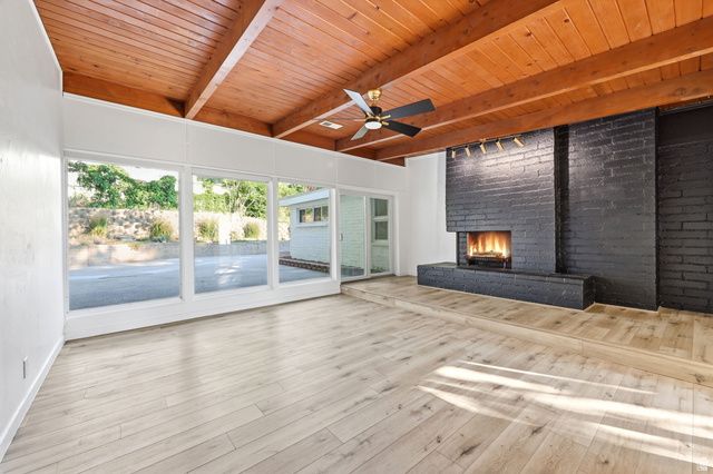 2837 S DAVIS BLVD, Bountiful, UT 84010