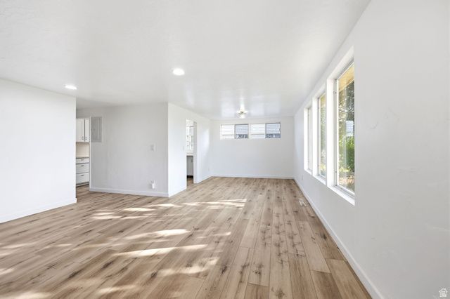 2837 S DAVIS BLVD, Bountiful, UT 84010
