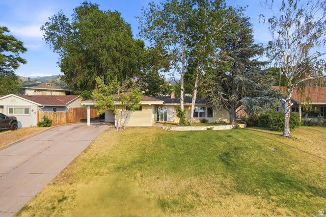 2837 S DAVIS BLVD, Bountiful, UT 84010
