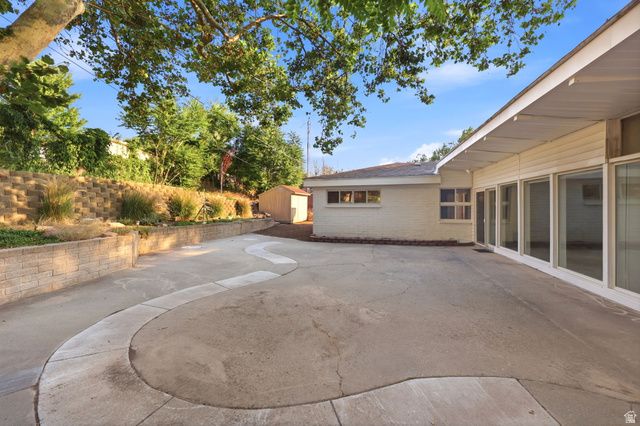 2837 S DAVIS BLVD, Bountiful, UT 84010