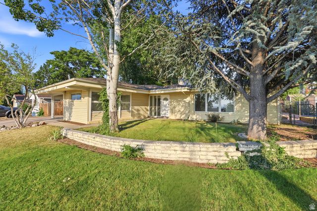2837 S DAVIS BLVD, Bountiful, UT 84010