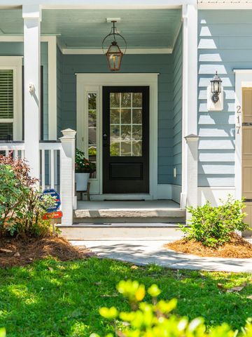 217 President Circle, Summerville, SC 29483