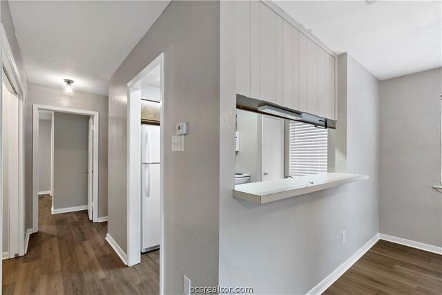 616 Cross Timbers Drive, College Station, TX 77840