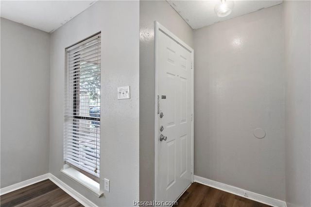 616 Cross Timbers Drive, College Station, TX 77840