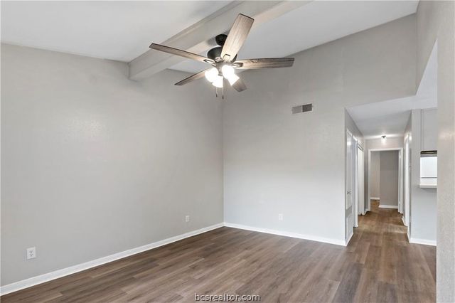 616 Cross Timbers Drive, College Station, TX 77840