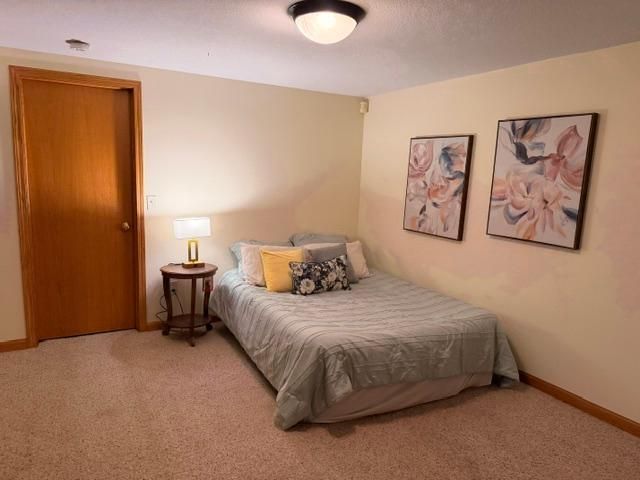 841 W Moore Lake Drive, Fridley, MN 55432