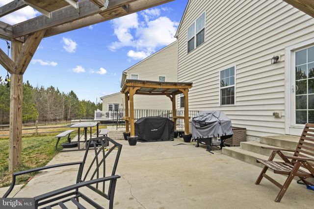 5260 WEEMS DR, King George, VA 22485