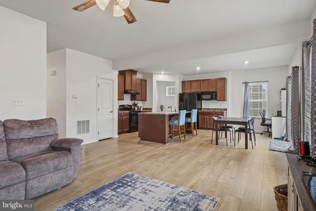 5260 WEEMS DR, King George, VA 22485