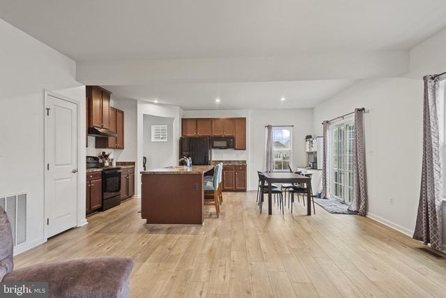 5260 WEEMS DR, King George, VA 22485