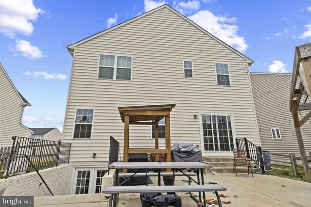 5260 WEEMS DR, King George, VA 22485