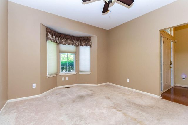 47507 Vistas Cir Drive N, Canton, MI 48188