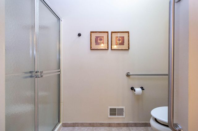 47507 Vistas Cir Drive N, Canton, MI 48188