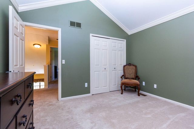47507 Vistas Cir Drive N, Canton, MI 48188
