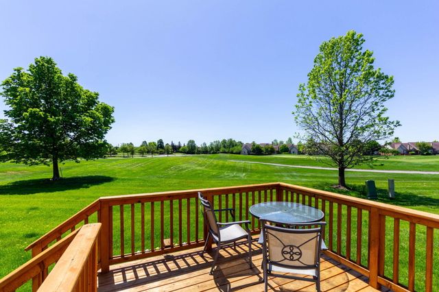 47507 Vistas Cir Drive N, Canton, MI 48188
