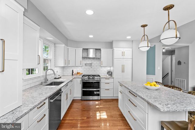 20630 BRIDGEPORT CT, Sterling, VA 20165