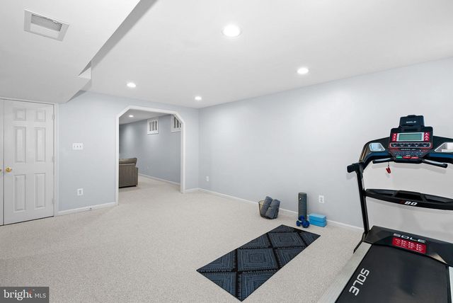 20630 BRIDGEPORT CT, Sterling, VA 20165