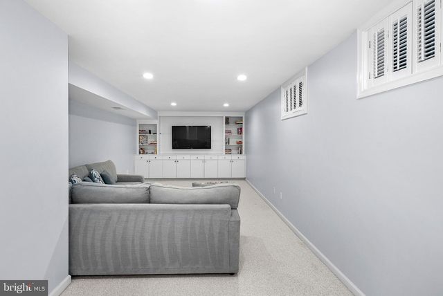 20630 BRIDGEPORT CT, Sterling, VA 20165