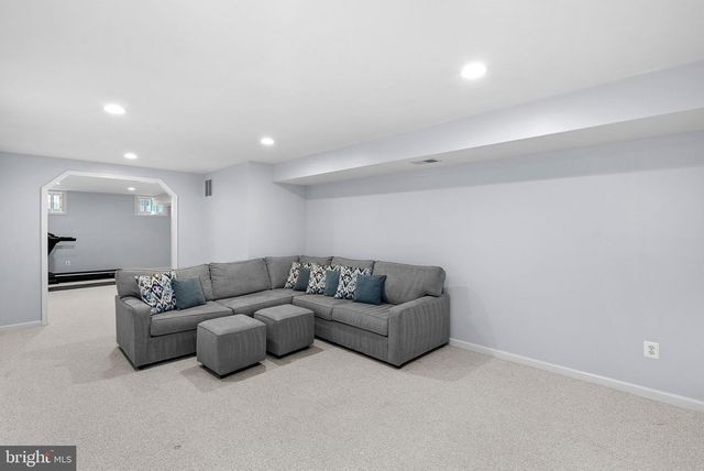 20630 BRIDGEPORT CT, Sterling, VA 20165