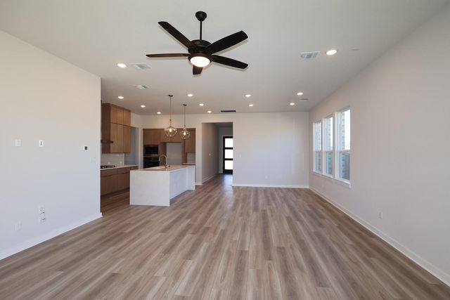 416 Lariat Loop, Liberty Hill, TX 78642
