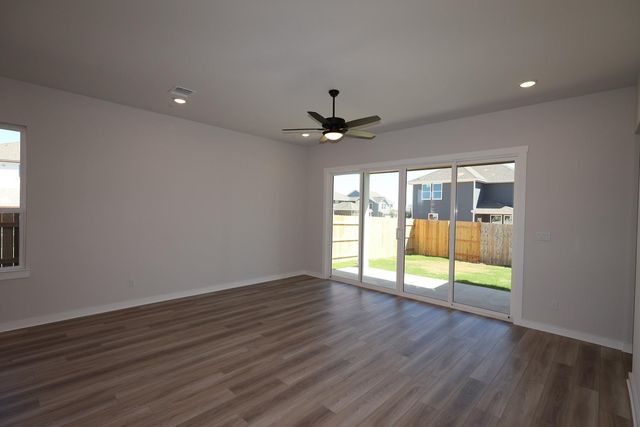 416 Lariat Loop, Liberty Hill, TX 78642
