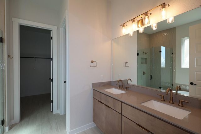416 Lariat Loop, Liberty Hill, TX 78642