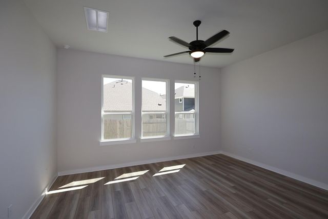 416 Lariat Loop, Liberty Hill, TX 78642