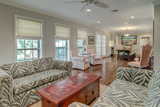 5442 Lincrest Lane, Houston, TX 77056