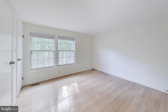 8932 BARROWGATE CT, Potomac, MD 20854