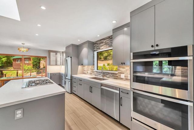 950 Oak Ridge Road, Los Gatos, CA 95033