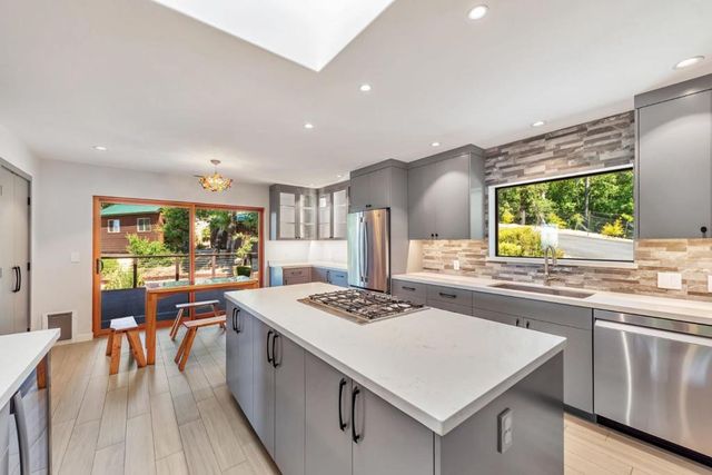 950 Oak Ridge Road, Los Gatos, CA 95033
