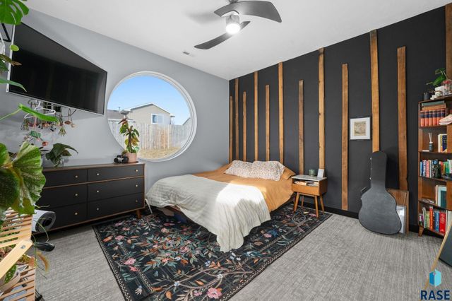 4309 N Ohio Ave Avenue, Sioux Falls, SD 57107