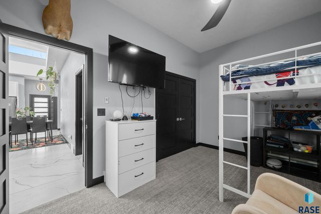 4309 N Ohio Ave Avenue, Sioux Falls, SD 57107