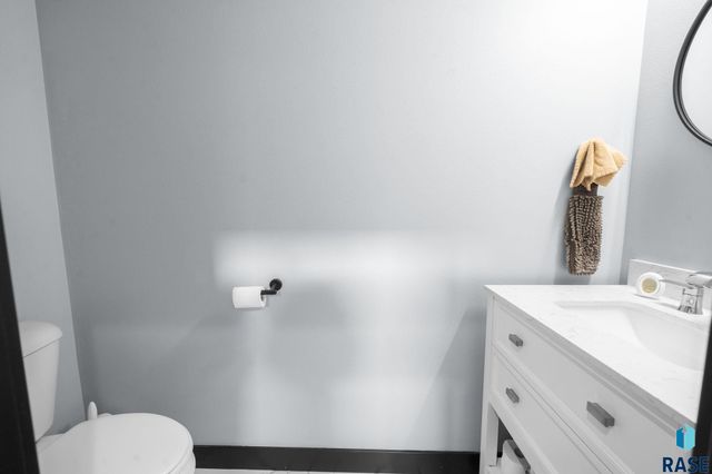 4309 N Ohio Ave Avenue, Sioux Falls, SD 57107