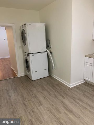 1625 N MILTON AVE, Baltimore, MD 21213