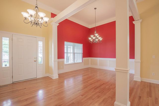5683 Crooked Creek Drive, Ooltewah, TN 37363