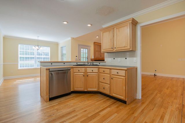5683 Crooked Creek Drive, Ooltewah, TN 37363