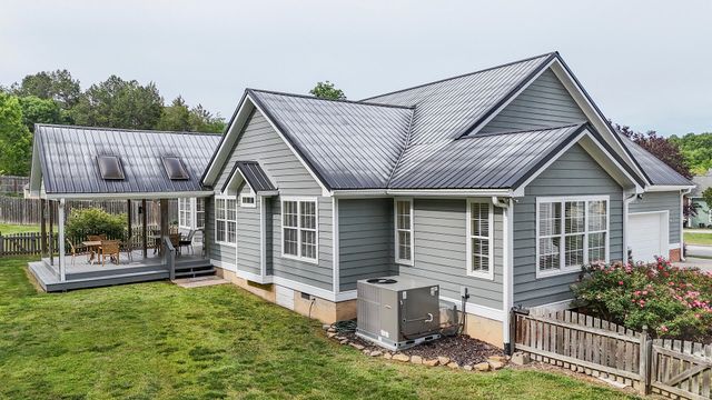 5683 Crooked Creek Drive, Ooltewah, TN 37363